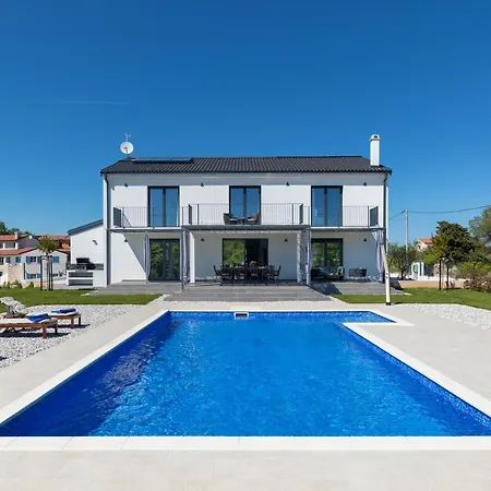 Villa Dolce Bacio Kavran