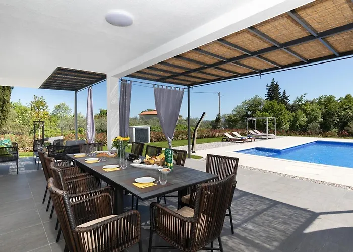 Villa Dolce Bacio Kavran